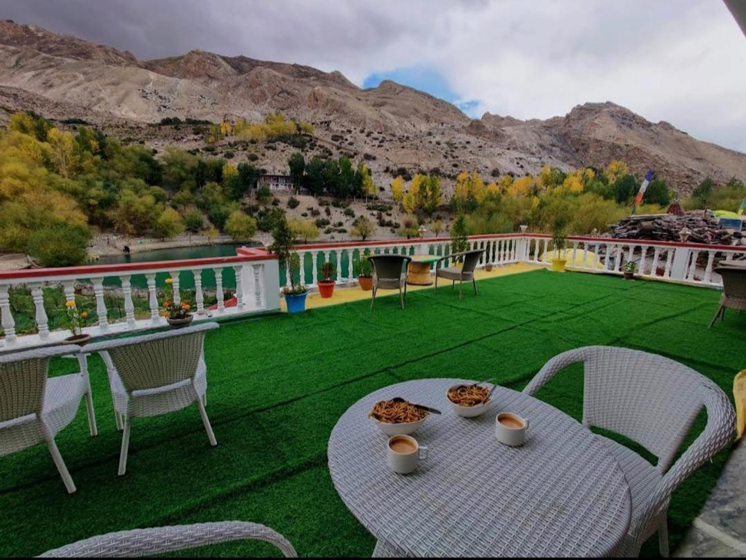Hotel Lake View Nako المظهر الخارجي الصورة