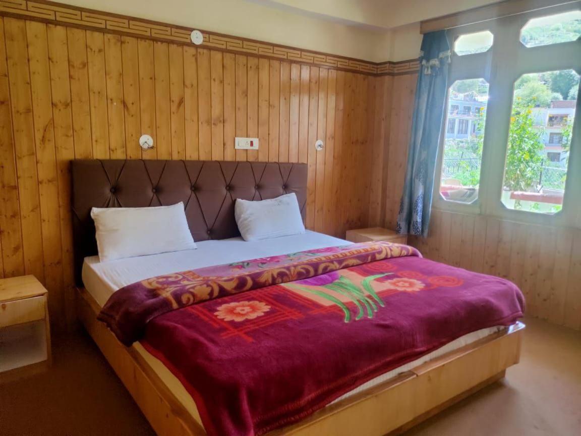 Hotel Lake View Nako المظهر الخارجي الصورة