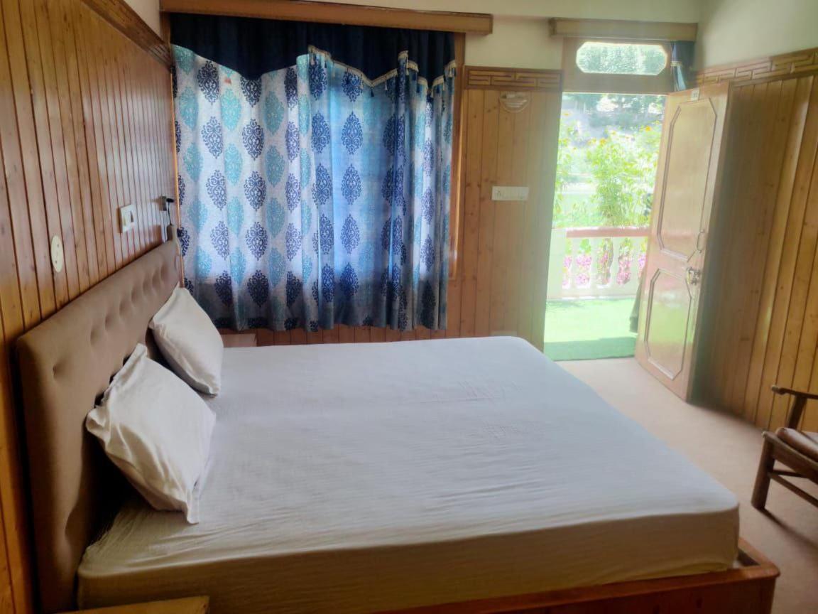 Hotel Lake View Nako المظهر الخارجي الصورة